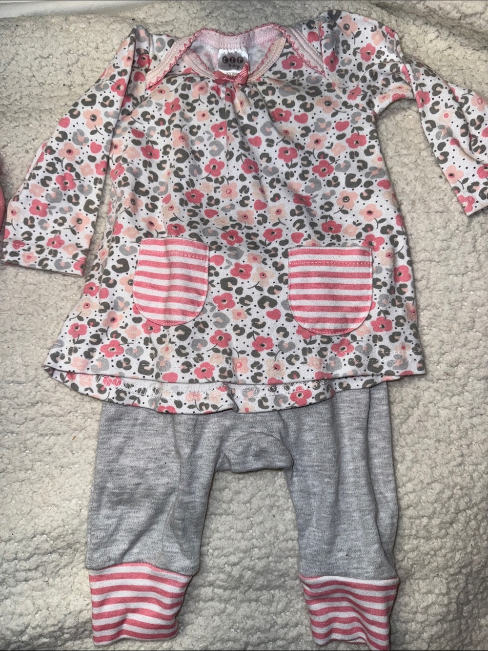 0-3 Month Floral Two Piece Set